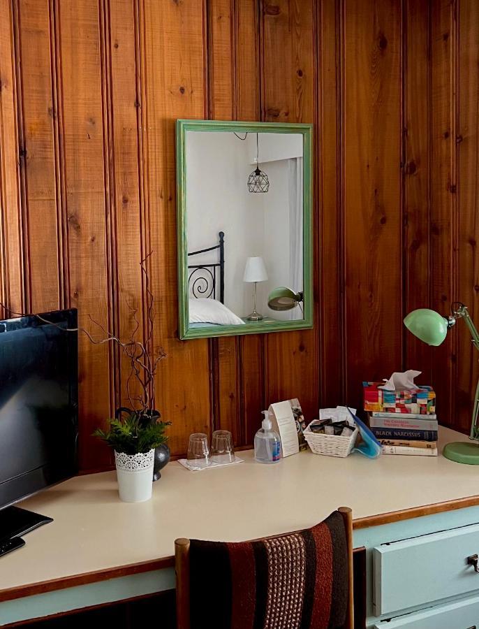 The Messy Owl Inn & Eco Haven Likely Eksteriør billede